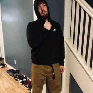 Meet your Posher, Aaron